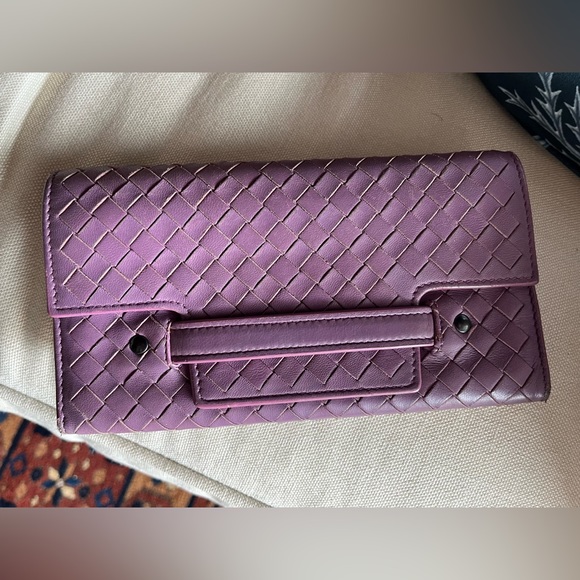 Bottega Veneta Handbags - Bottega Veneta Intrecciato Continental Wallet